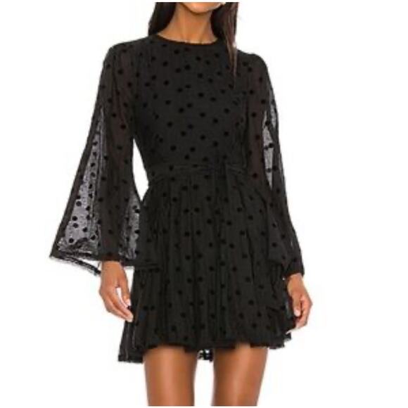 Tularosa Dresses & Skirts - Tularosa Long-Sleeve Polka Dot Pleated Dress Size M